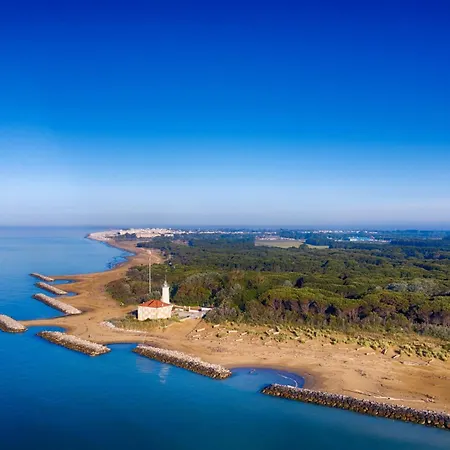 Quiet With Private Garden And Bbq Villa *