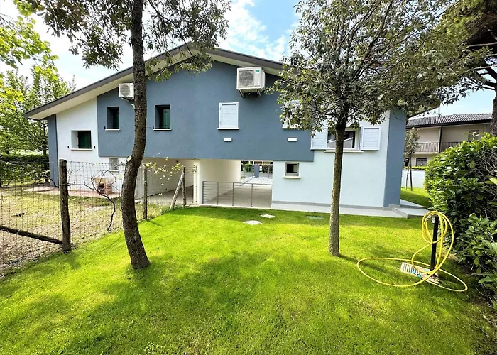 Quiet With Private Garden And Bbq Villa *